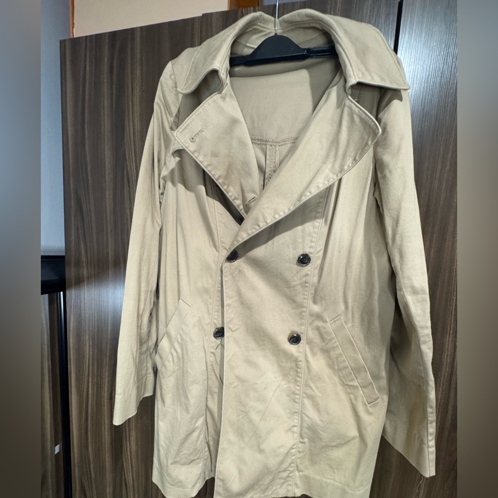 The Limited women’s Beige Double-Breasted Trench Coat